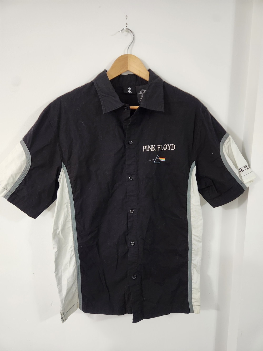 Vintage Pink Floyd Black & White Short-Sleeve Button-Down Shirt